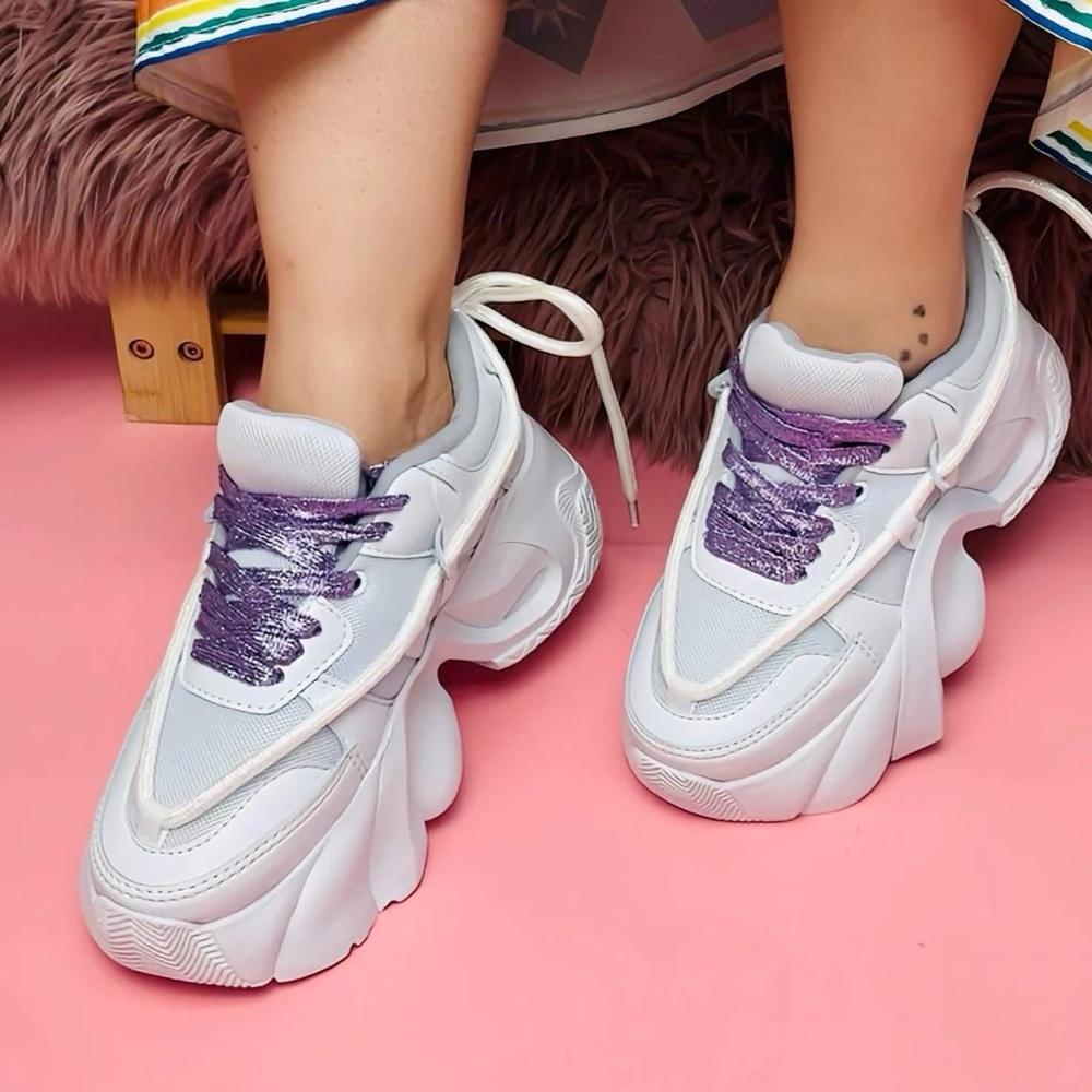 Cherry - Urban Colombian Sneakers , Bright Flashes - Style and Comfort. - Picture 10 of 11